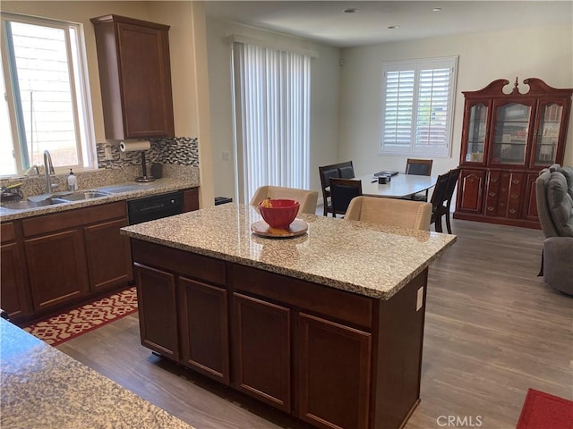 17620 Comfrey Dr, San Bernardino, CA 92407 - photo 4