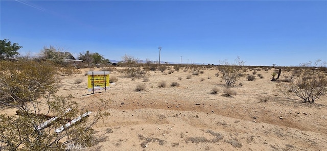 61329 Moon Dr, Landers, CA 92285 - photo 1