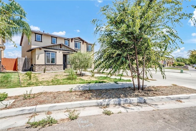 2146 N Rinaldi Ct, Visalia, CA 93291 - view of front of property featuring stone siding