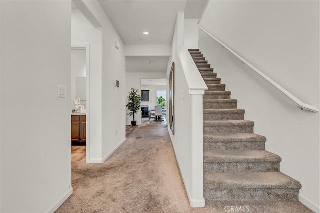 2146 N Rinaldi Ct, Visalia, CA 93291 - staircase featuring carpet floors and recessed lighting