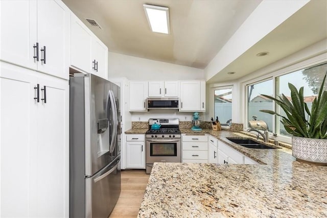 45586 Rainbow Canyon Rd, Temecula, CA 92592 - photo 11