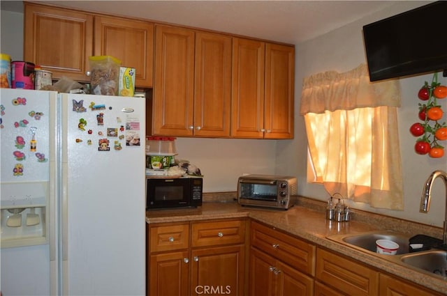 12065 Aztec Ln, Adelanto, CA 92301 - photo 50