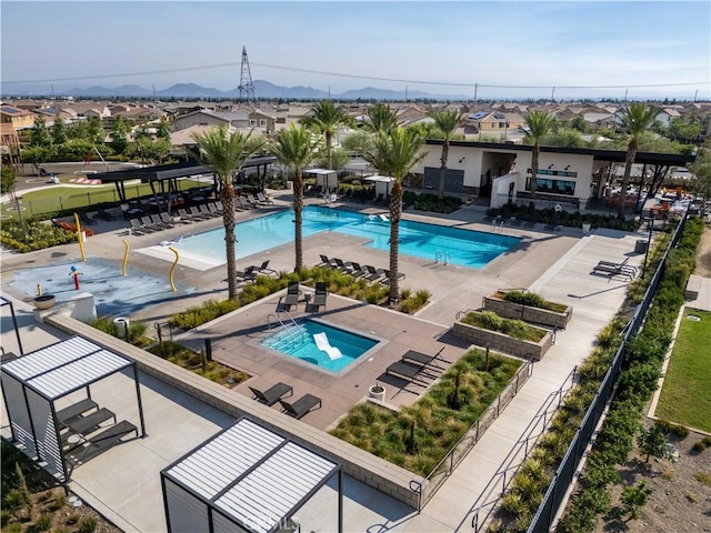 16502 Casa Grande Ave Unit 340, Fontana, CA 92336 - photo 25