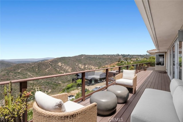 1324 Pitcairn Pl, Laguna Beach, CA 92651 - balcony featuring a mountain view