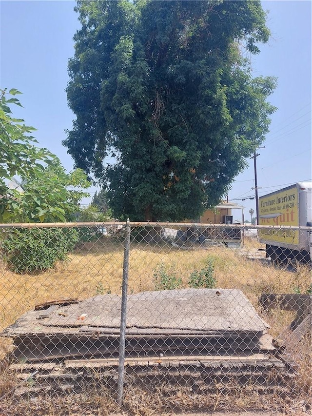 1327 Vine St, San Bernardino, CA 92411 - photo 6