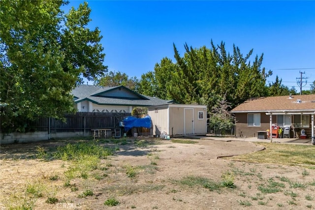 6855 Atascadero Ave, Atascadero, CA 93422 - view of yard with a shed and a patio area
