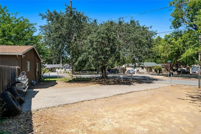 6855 Atascadero Ave, Atascadero, CA 93422 - view of yard