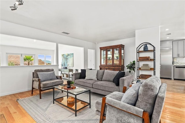 1024 Hamline Pl, Burbank, CA 91504 - photo 6