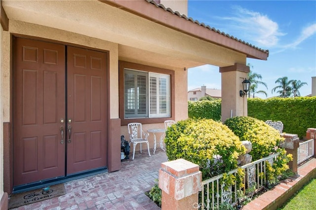 15029 Coyote Ct, Fontana, CA 92336 - entrance to property with stucco siding and a tile roof