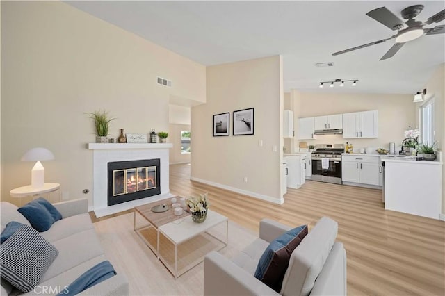 44215 W 32nd St W, Lancaster, CA 93536 - photo 8