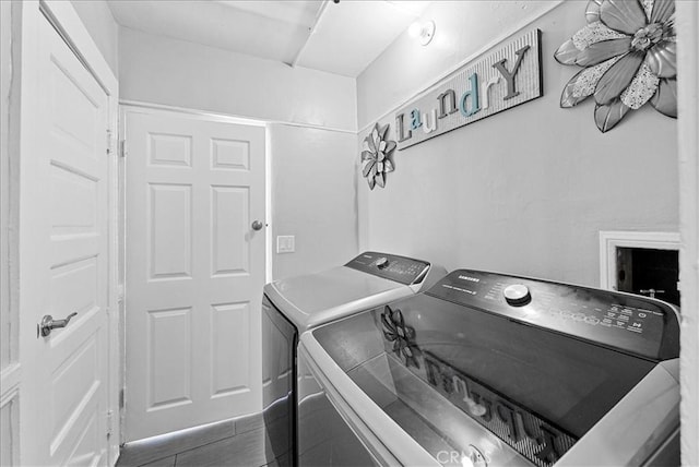 1665 Arlington Ave, Los Angeles, CA 90019 - washroom with separate washer and dryer