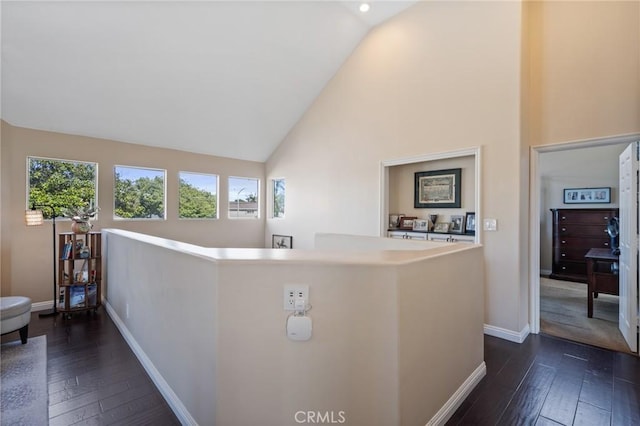 533 Roswell Ave, Long Beach, CA 90814 - hallway with dark wood-type flooring and high vaulted ceiling