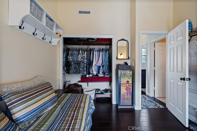 533 Roswell Ave, Long Beach, CA 90814 - bedroom featuring wood finished floors and a closet