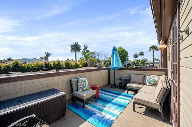 533 Roswell Ave, Long Beach, CA 90814 - view of patio / terrace featuring outdoor lounge area