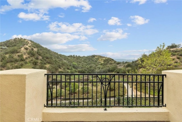 24912 Hearth Ct, Valencia, CA 91354 - balcony featuring a mountain view
