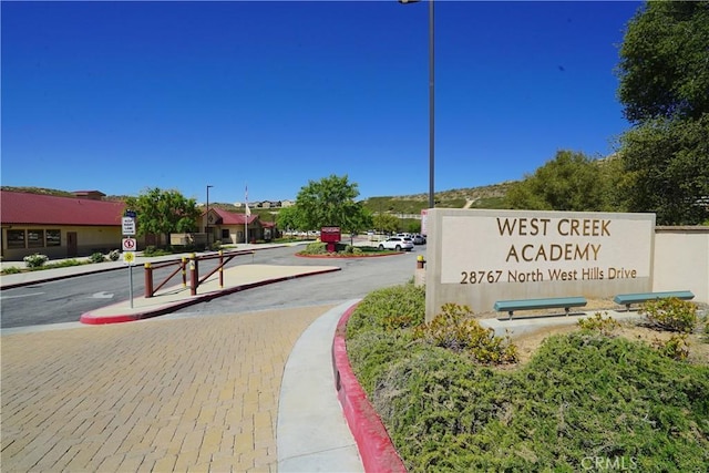 24912 Hearth Ct, Valencia, CA 91354 - surrounding community