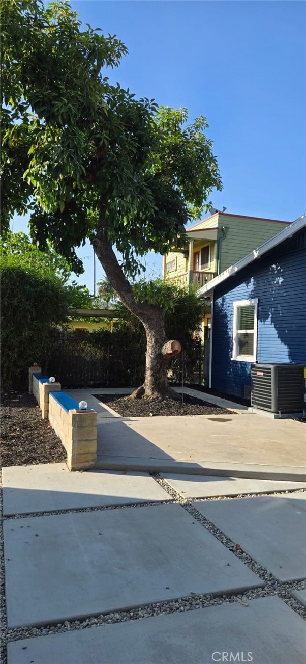 215 N Olive St, Anaheim, CA 92805 - view of front of house featuring a deck