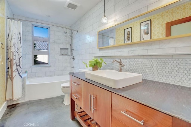 3163 Inclinado, San Clemente, CA 92673 - full bath with vanity, shower / bath combo with shower curtain, tasteful backsplash, and tile walls