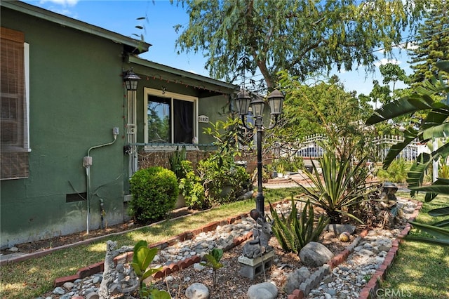 14057 Ohio St, Baldwin Park, CA 91706 - view of side of home with stucco siding