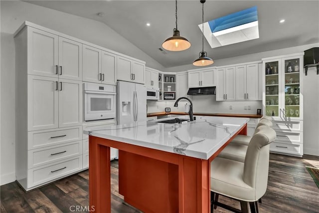 18522 Rock Ridge Ct, Hidden Valley Lake, CA 95467 - photo 4