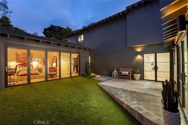 1012 10th St, Manhattan Beach, CA 90266 - rear view of property with a patio area and a yard