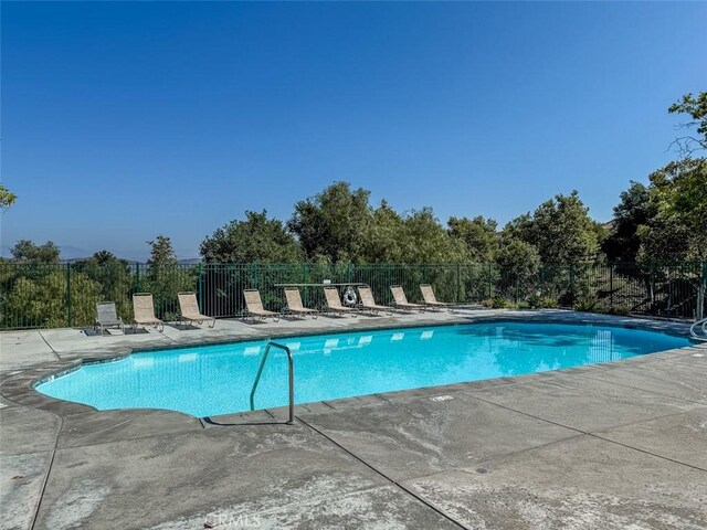 552 Hooper Ave, Simi Valley, CA 93065 - photo 28