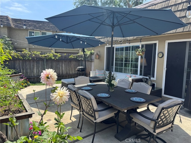 10270 Durango River Ct, Fountain Valley, CA 92708 - view of patio / terrace featuring outdoor dining space