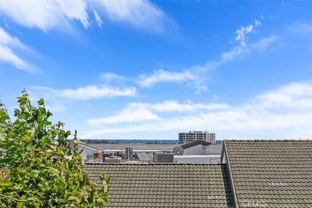 260 Cagney Ln Unit 206, Newport Beach, CA 92663 - exterior space