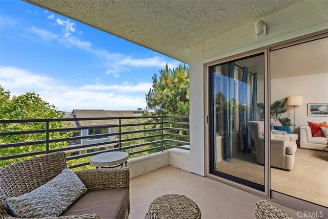 260 Cagney Ln Unit 206, Newport Beach, CA 92663 - view of balcony