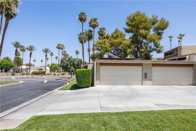 2455 Via Sonoma Unit A, Palm Springs, CA 92264 - view of road