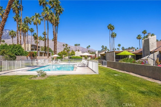 2455 Via Sonoma Unit A, Palm Springs, CA 92264 - community pool featuring a mountain view