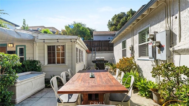 3209 Bennett Dr, Los Angeles, CA 90068 - view of patio / terrace with area for grilling and outdoor dining space