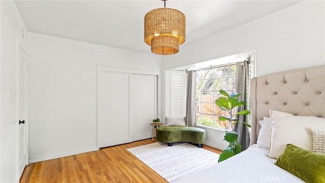 3209 Bennett Dr, Los Angeles, CA 90068 - bedroom with wood finished floors and a closet