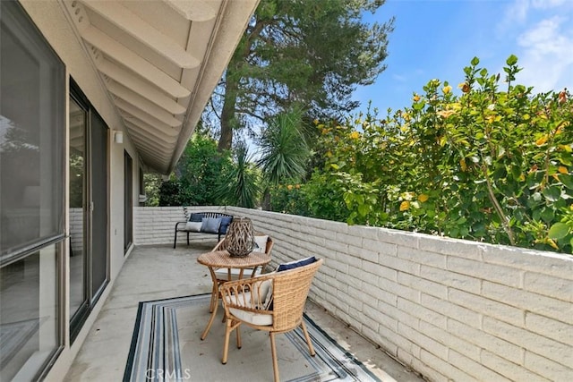 933 Avenida Majorca Unit P, Laguna Woods, CA 92637 - view of balcony