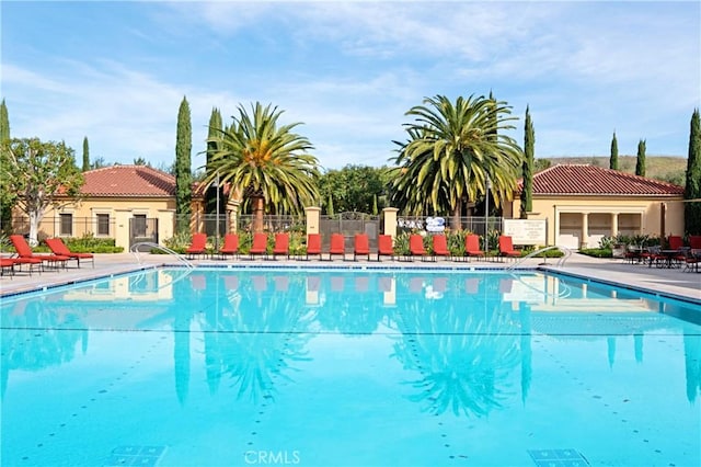 32 Tesoro, Irvine, CA 92618 - view of community pool