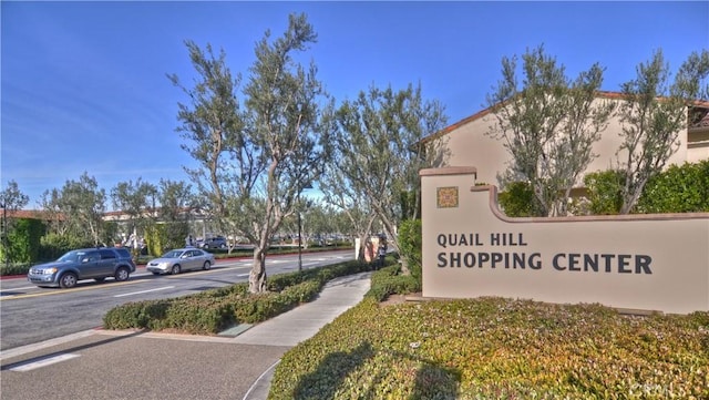 32 Tesoro, Irvine, CA 92618 - community sign featuring uncovered parking