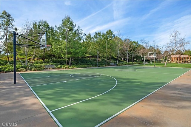 32 Tesoro, Irvine, CA 92618 - view of basketball court with community basketball court