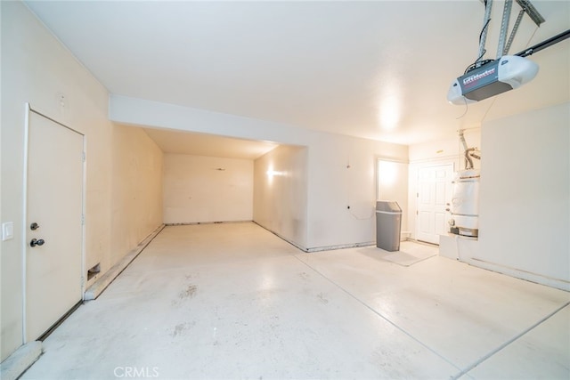 2455 Mcmackin Dr, Corona, CA 92881 - garage with a garage door opener