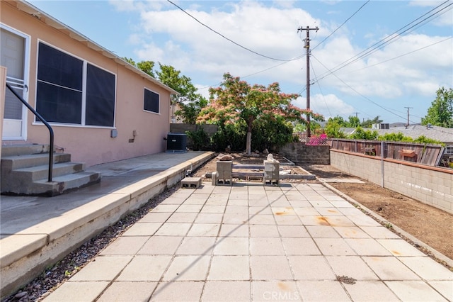 10935 Nassau Ave, Sunland, CA 91040 - fenced backyard with a patio area and entry steps