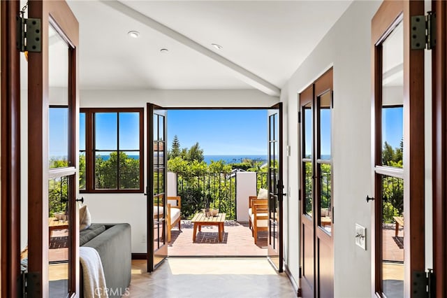 750 Manzanita Dr, Laguna Beach, CA 92651 - entryway with plenty of natural light