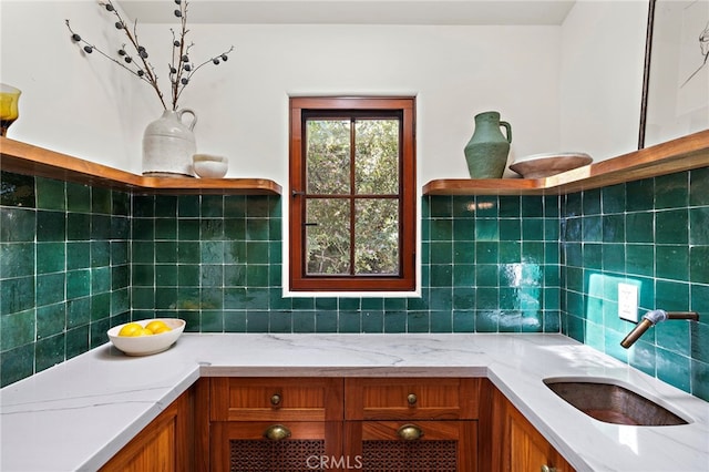 750 Manzanita Dr, Laguna Beach, CA 92651 - bathroom featuring backsplash, vanity, and tile walls