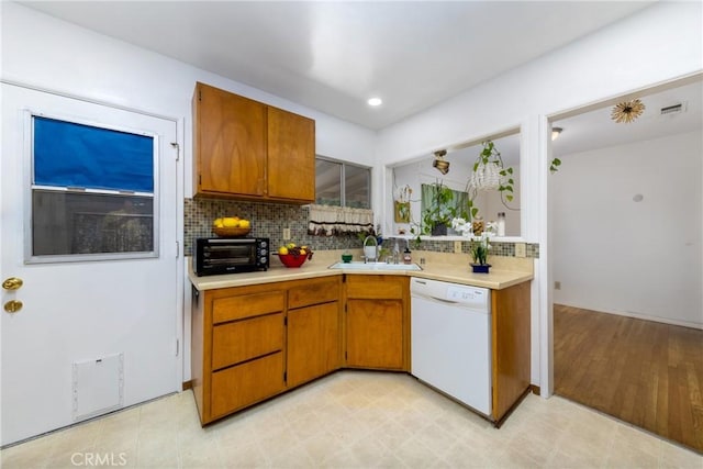 5064 N Berkeley Ave, San Bernardino, CA 92407 - photo 7