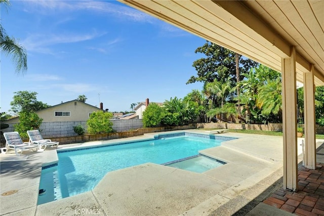 872 Deborah St, Upland, CA 91784 - view of pool featuring a patio, a fenced backyard, and a pool with connected hot tub