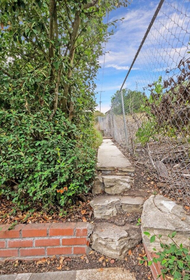 27045 Shorewood Rd, Rancho Palos Verdes, CA 90275 - photo 28