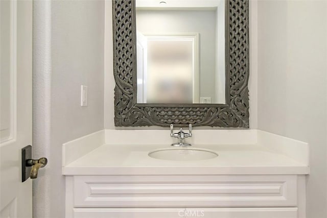 760 S Olive St, Anaheim, CA 92805 - bathroom featuring vanity