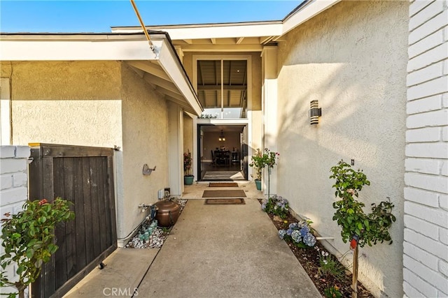 2040 Cape Cod Ct, Claremont, CA 91711 - view of exterior entry with stucco siding
