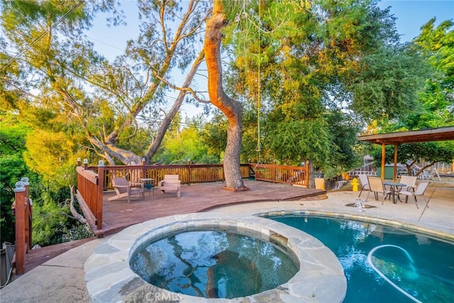 533 Via Vista Dr, Redlands, CA 92373 - view of swimming pool with a deck, an in-ground hot tub, and a patio area