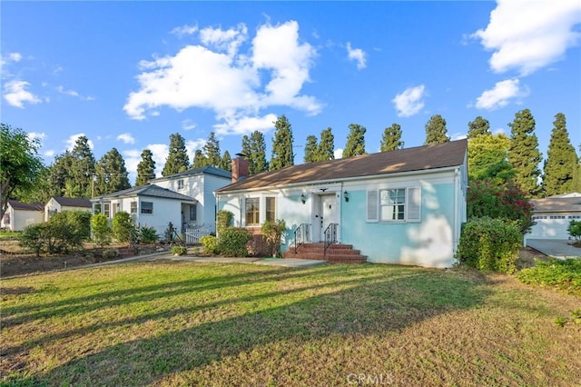 5516 Palm Ave, Whittier, CA 90601 - ranch-style home with a front yard and stucco siding