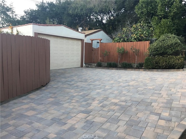 1039 Concha St, Altadena, CA 91001