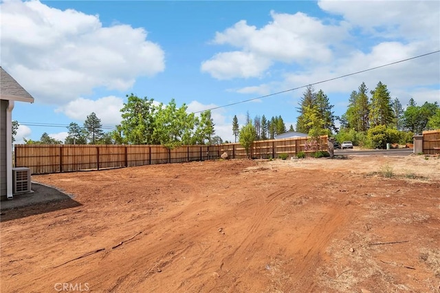 6388 Oak Rd, Paradise, CA 95969 - view of yard